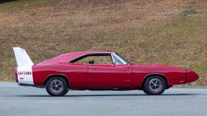 Dodge Charger Daytona Hemi 1969 года 